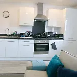 Pass The Keys Salford Quays Manc Flat With Free Parking