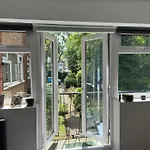8 Riversdale King Size Room