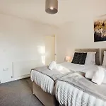 Free Parking, Late Check Out Coop Live Etihad Stadium 3-Bed House