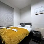 Spacious Home-Pooltable-Freeparking-10Guests