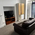 Double-Bedroom In The Heart Of Salford Manchester Perfect For Short Stays