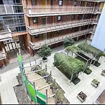 Spacious Central Penthouse Apartment With Parking