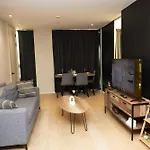 Central Manchester Luxury 2 Bed Apartment With Balcony