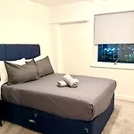 2Br Duplex In Salford Mcr Sleeps4 See Apt Video In Photos