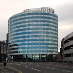 Central Apartment-Free Parking With Terrace-Gym