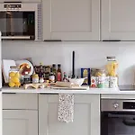 2 Bed 2 Bath, Excusive And Central, Concierge Service