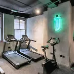 2 Bed 2 Bath, Excusive And Central, Concierge Service