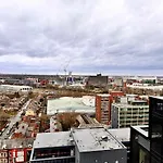 Stunning Old Trafford 2 Bed Penthouse W Terrace