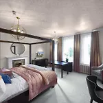 Chancellors Hotel