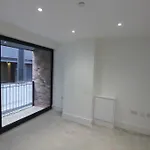 Modern 5 Bed Manchester Town House
