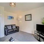 Newly Built, Splendid House For 5 In Manchester!