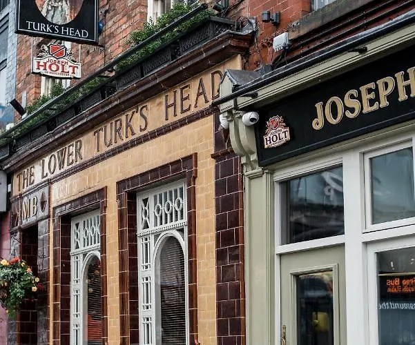 Lower Turks Head