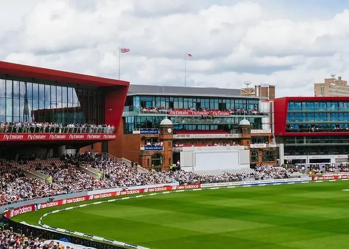 Apartment In Old Trafford