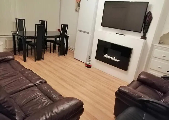 Spacious Room Near Manchester City Centre
