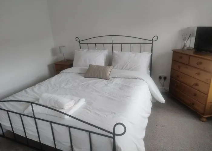 Comfy Warm Home In Manchester