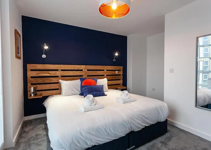 Stunning 2 Bed Flat 5Min To Old Trafford Stadium