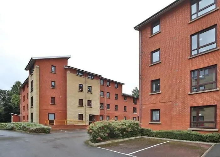 Experience Community Living At Daisy Bank In Mcr Centre