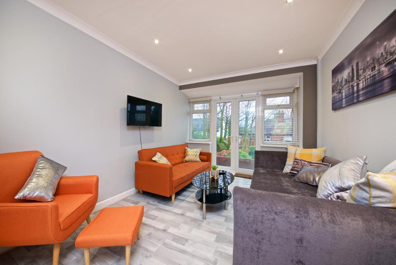 Vakantiehuis Beautiful Cozy With Free Parking
