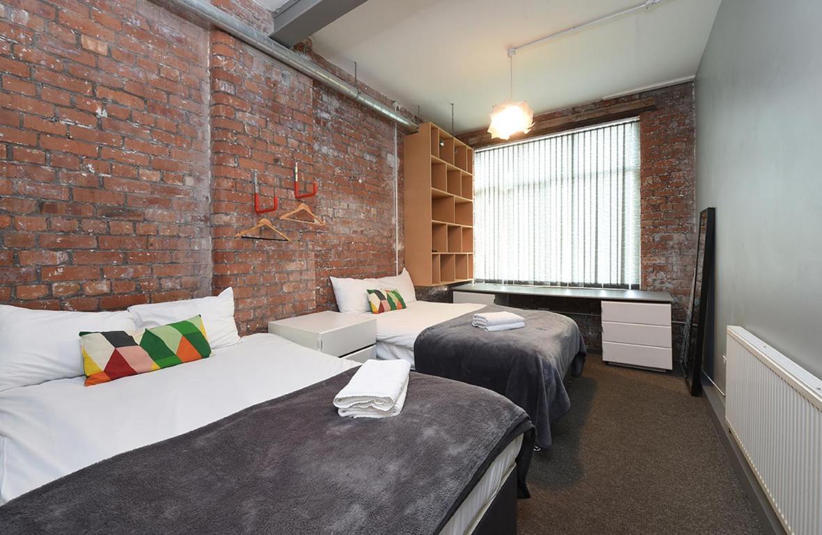 Mason Street Sleeps 16 *