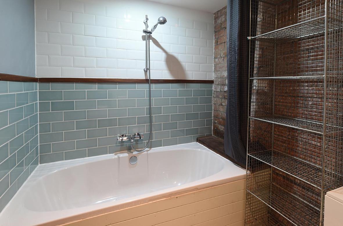 Mason Street Sleeps 16 * Manchester