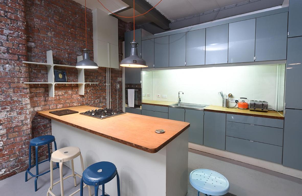 Apartment Mason Street Sleeps 16 Manchester