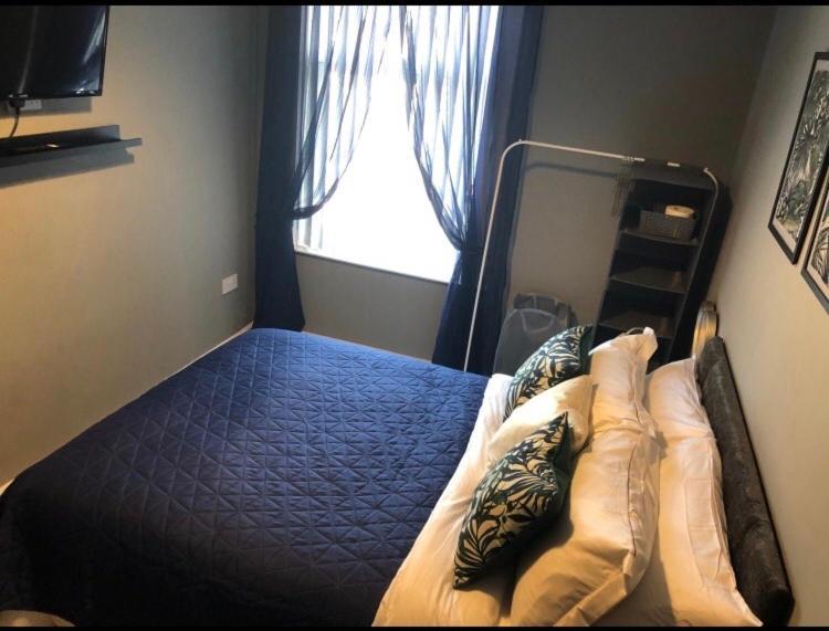Guest house 1. Stylish Private Double Near Centre *