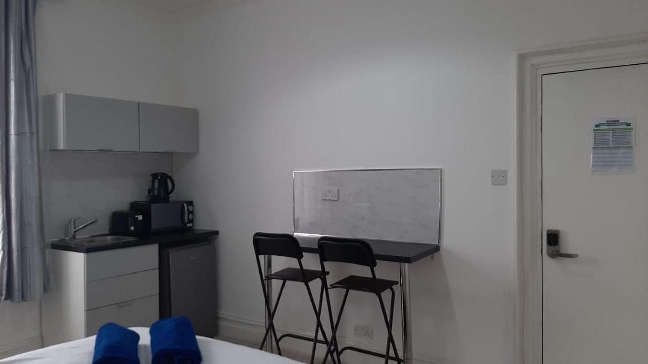 Regency 2* Manchester