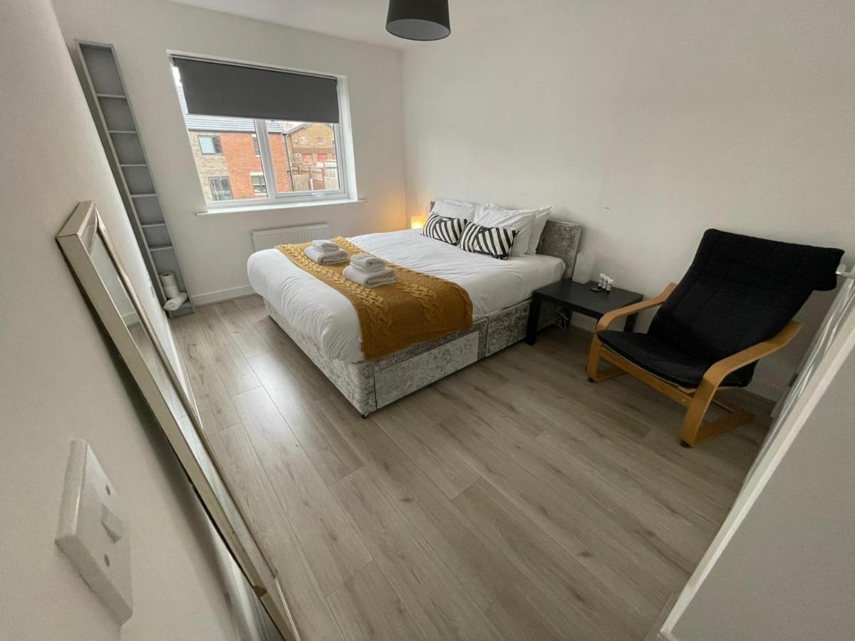 Guest house Large Spacious With Massive Bed And Free Wifi