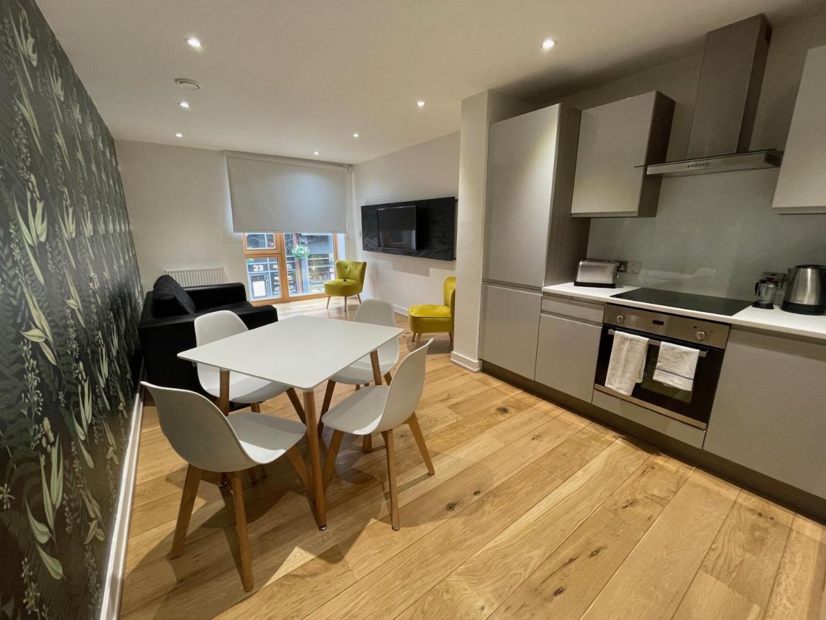Apartment Quay