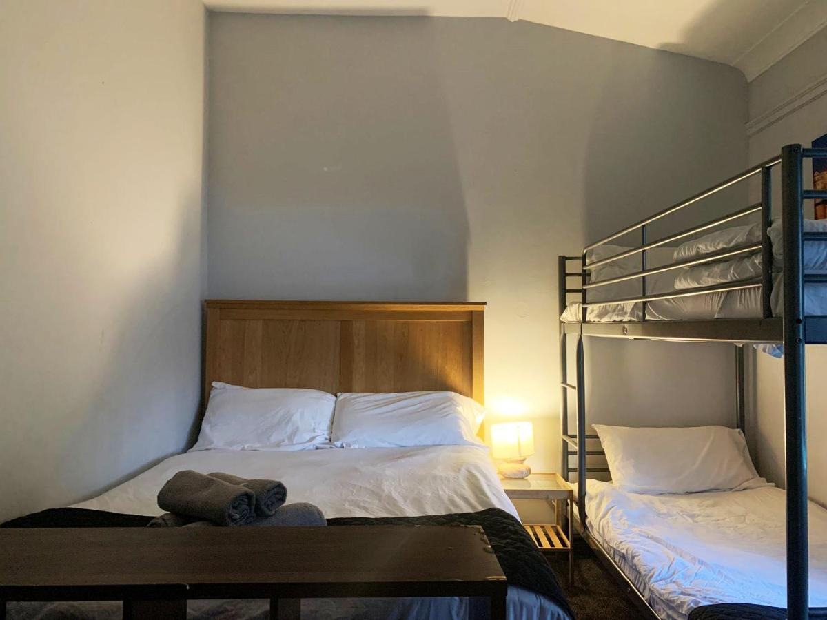 Hotel Gorton Mount 2*