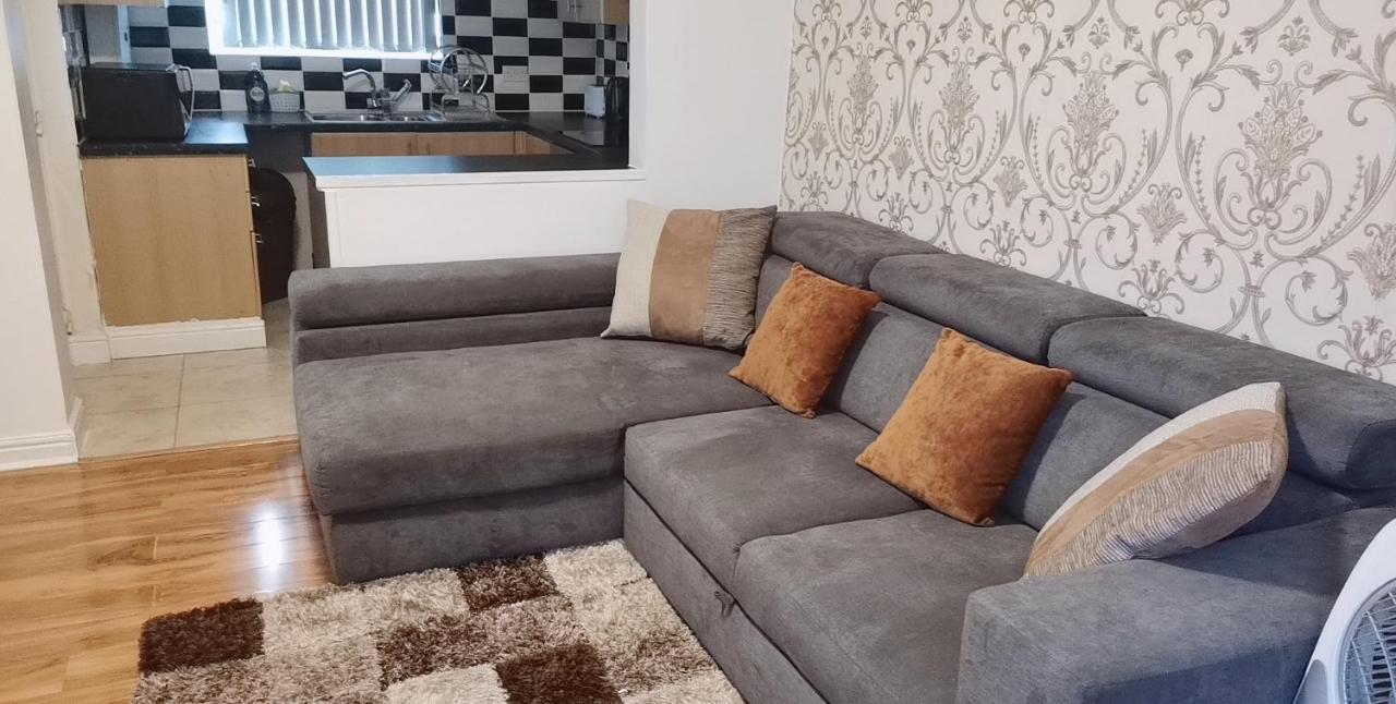 Knutsford House Holidays Holiday home