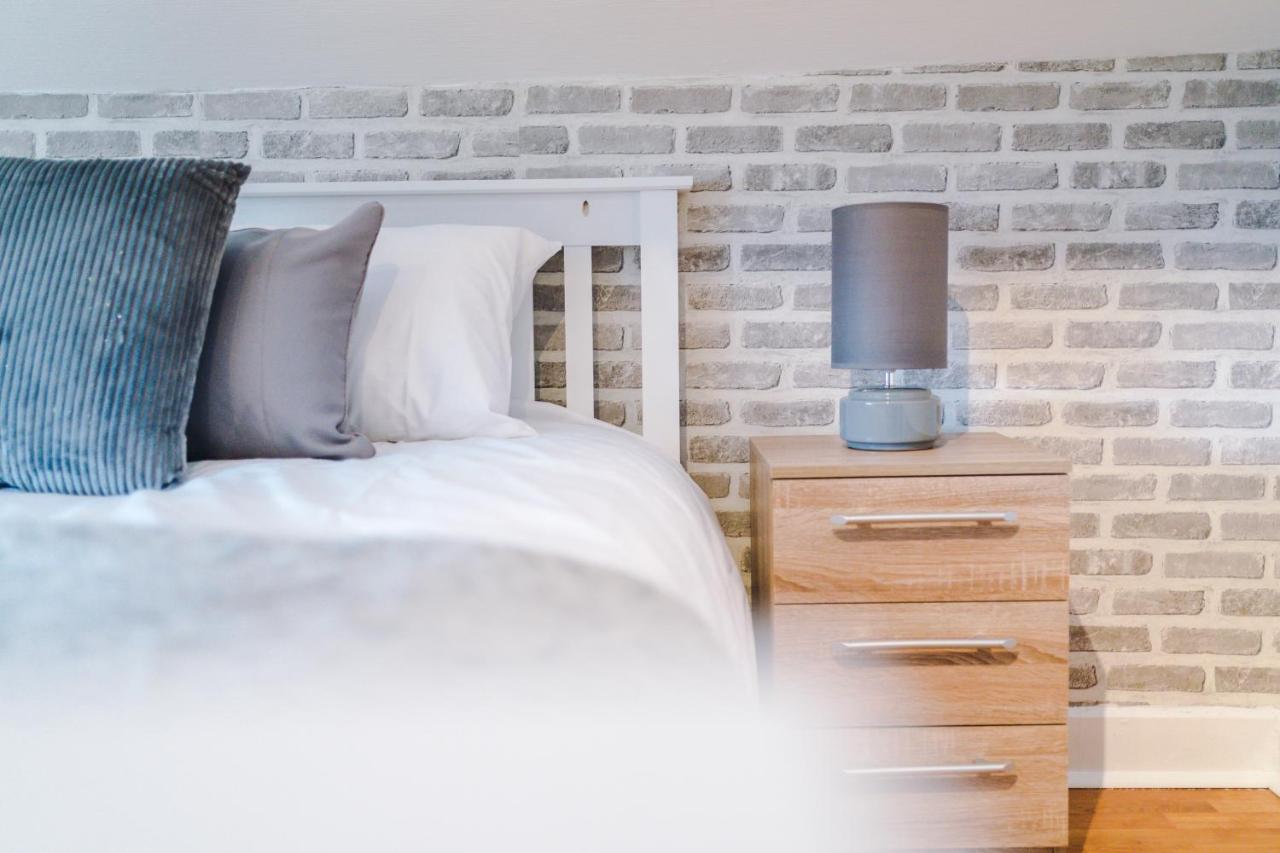 Rest&recharge At Karma House Holiday home Manchester