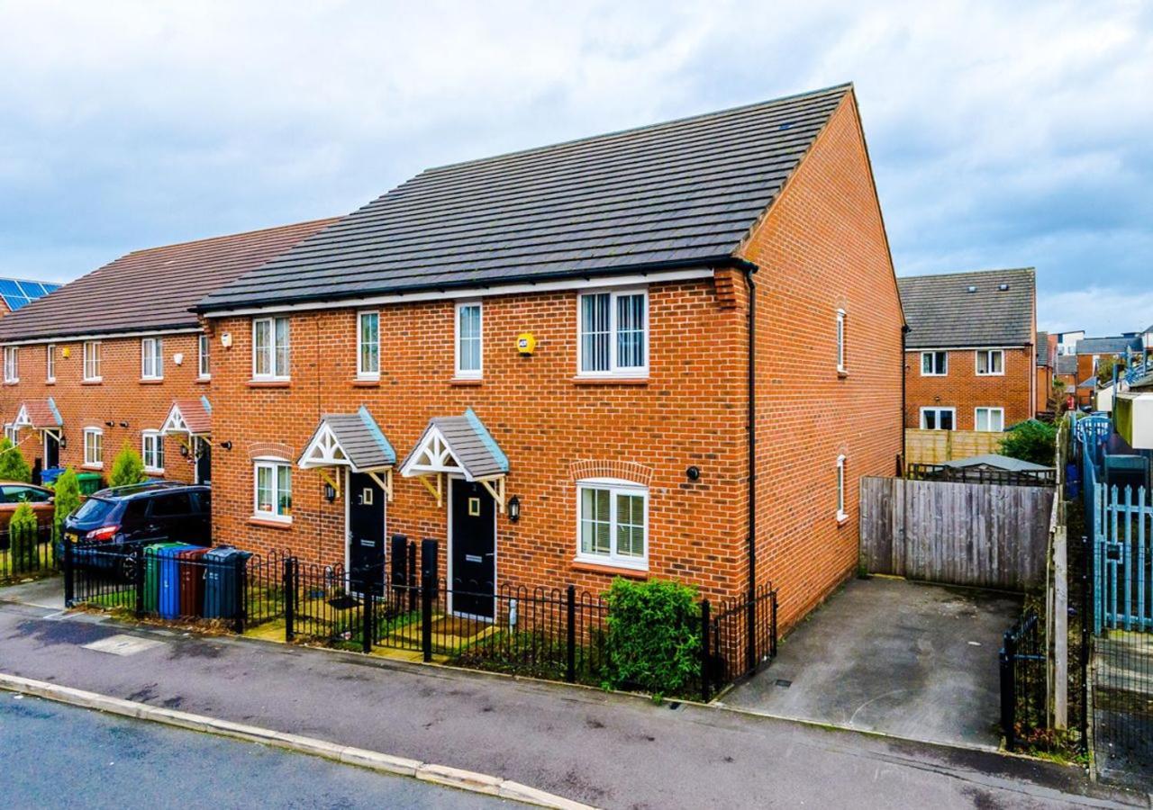 Luxury 3 Bedroom House Close To Center Appartement *