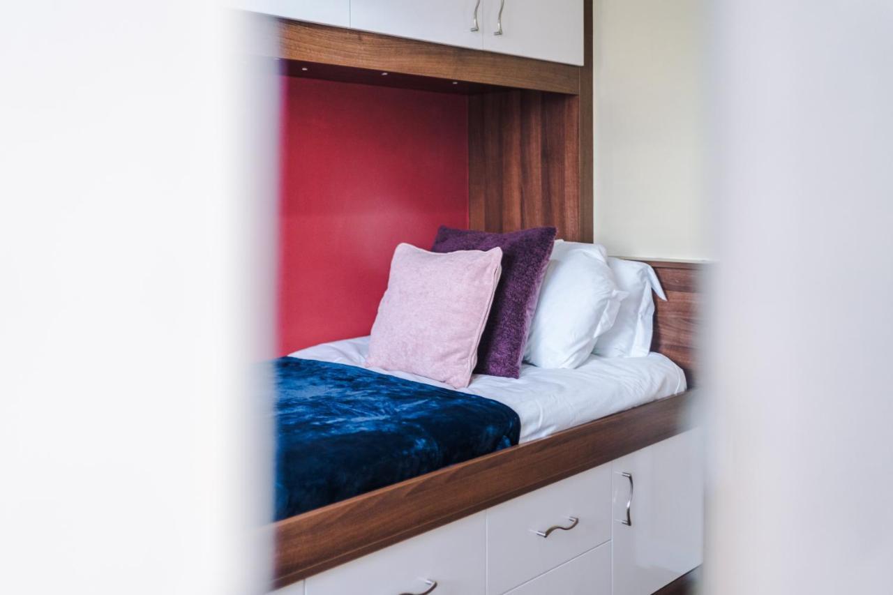 3 Bed Stylish Near The Etihad Stadium Manchester