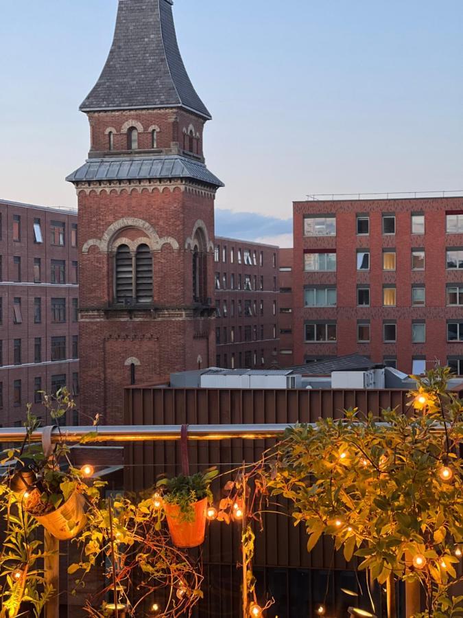 Contemporary Ancoats Penthouse With Large Private Terrace And Hot Tub Manchester