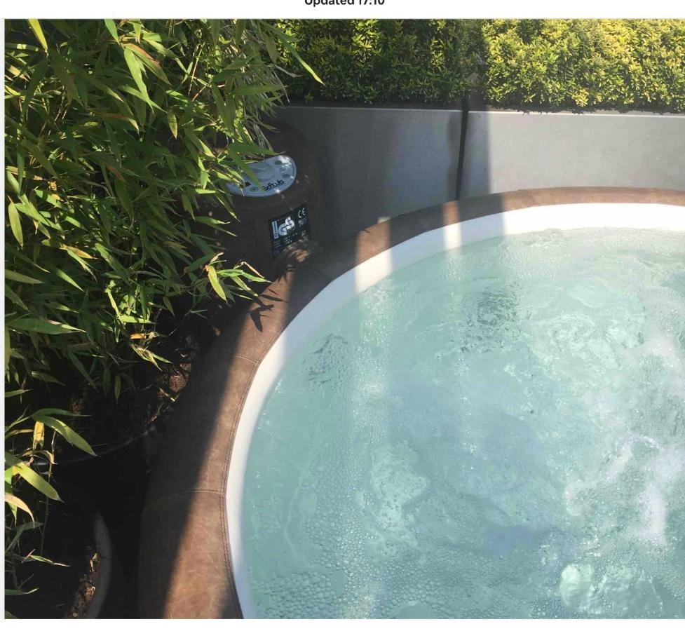 Contemporary Ancoats Penthouse With Large Private Terrace And Hot Tub Guest house