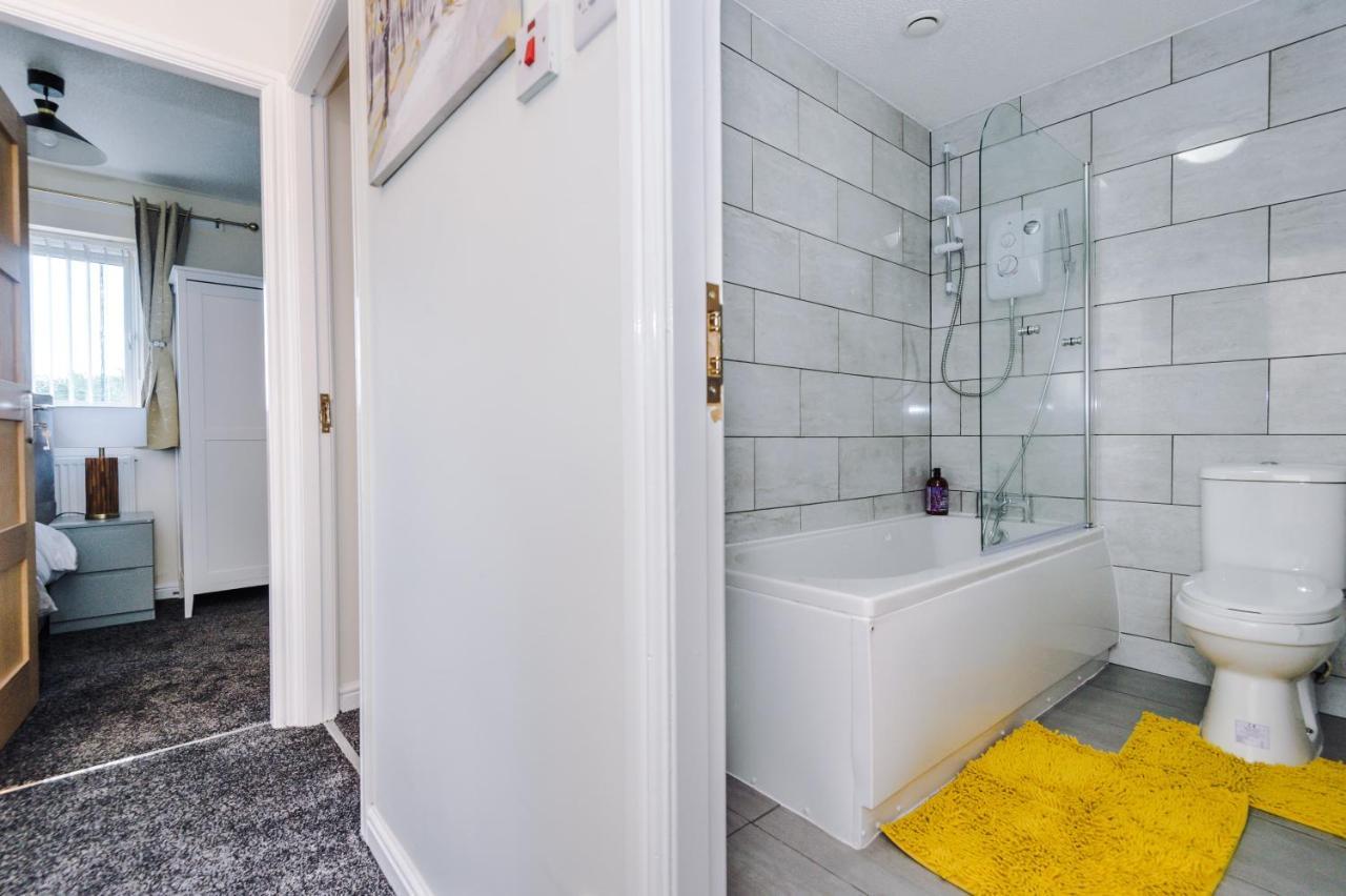 Vakantiehuis Stylish 4 Bedroom Close To City Centre