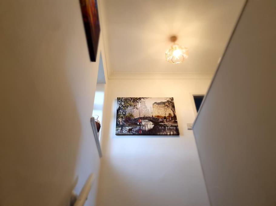 Cheerful 3 Bedroom House With Spacious Garden