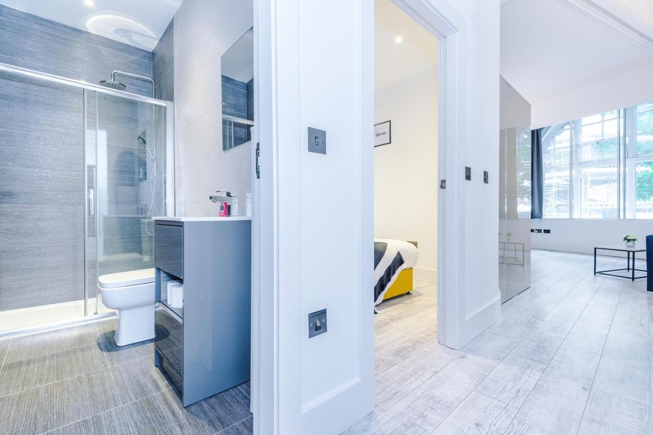 Apartment *new* Stylish & Modern Centre