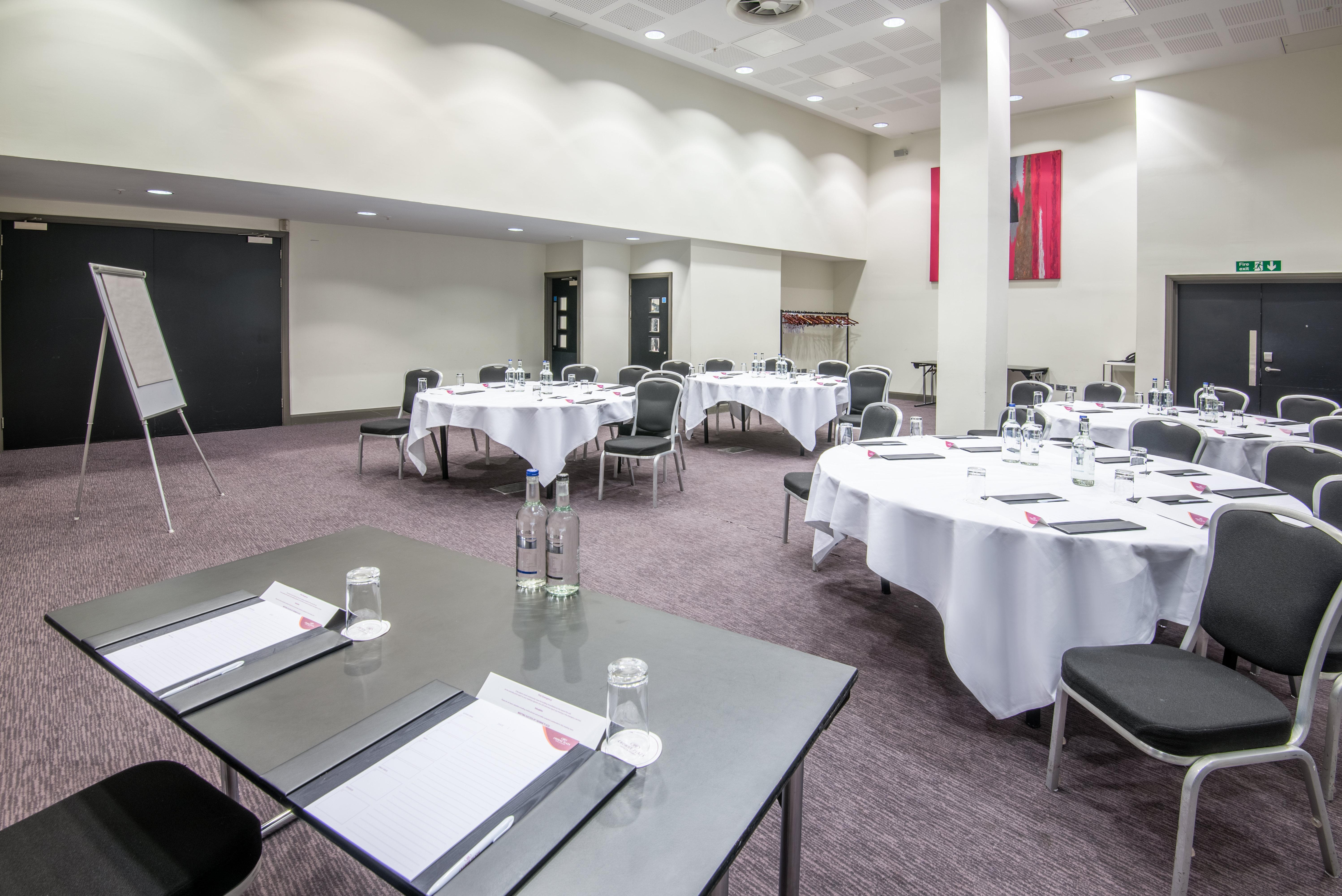 Crowne Plaza City Centre By Ihg Hotel