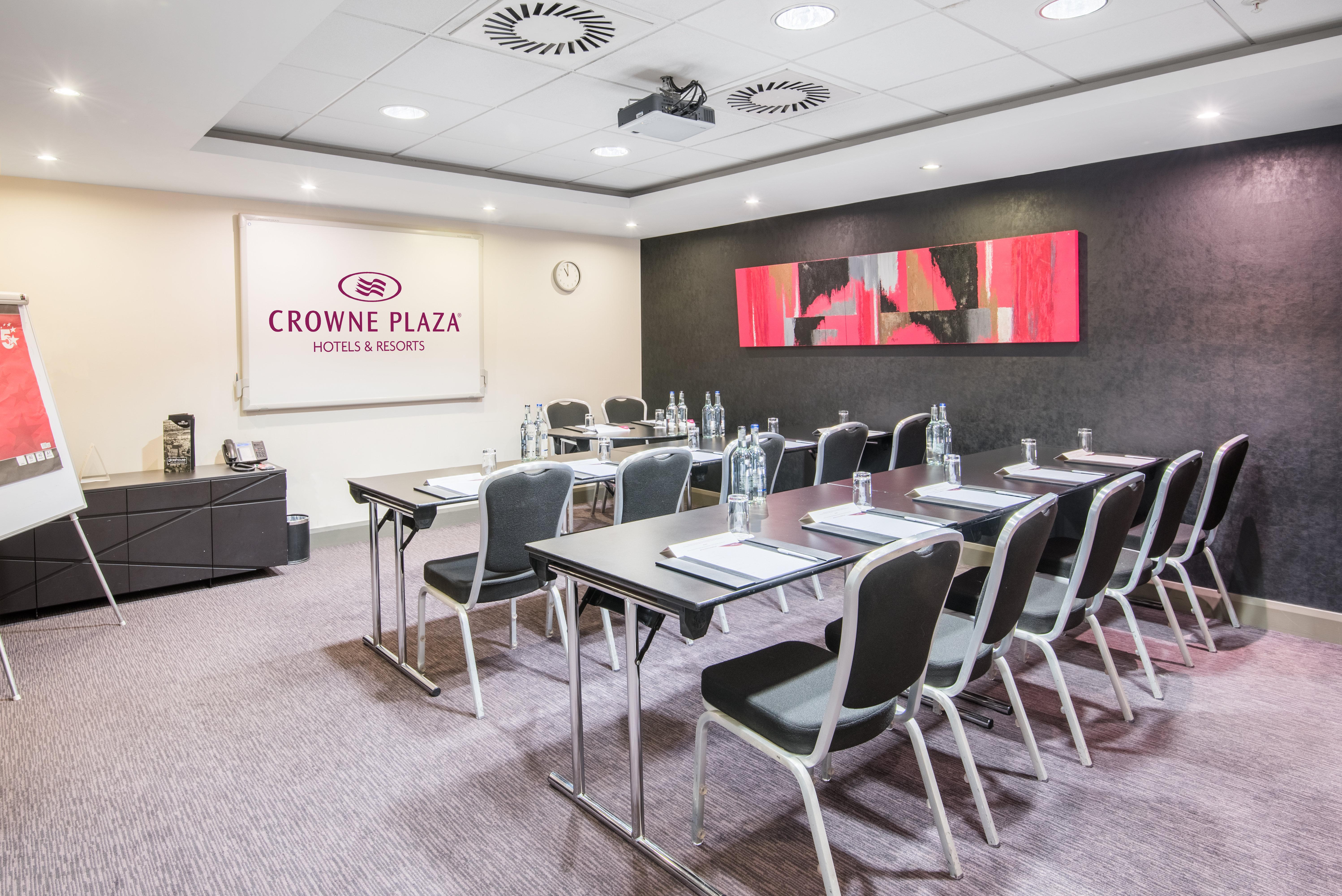 Crowne Plaza City Centre By Ihg Hotel