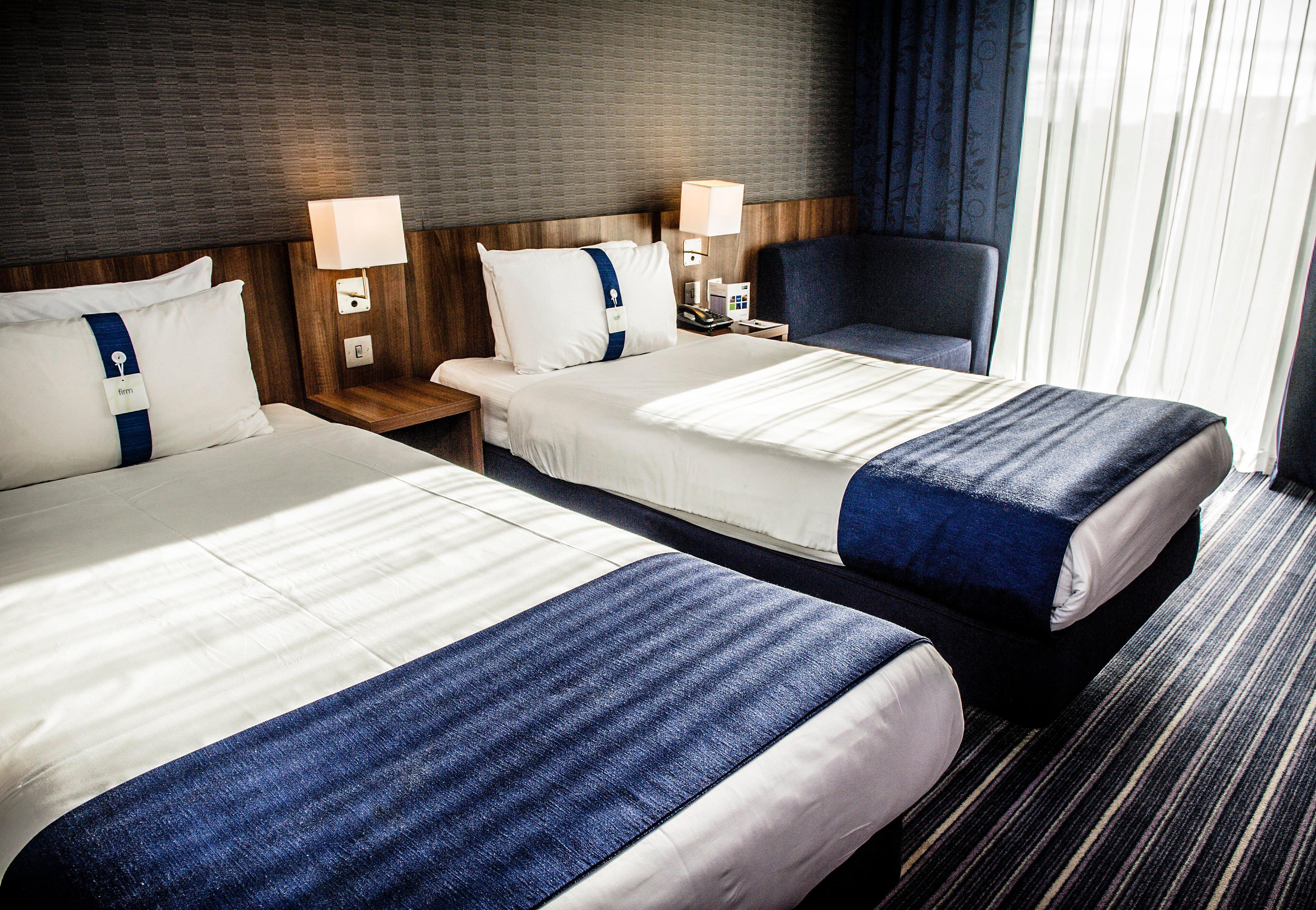 Express Centre By Ihg 3*