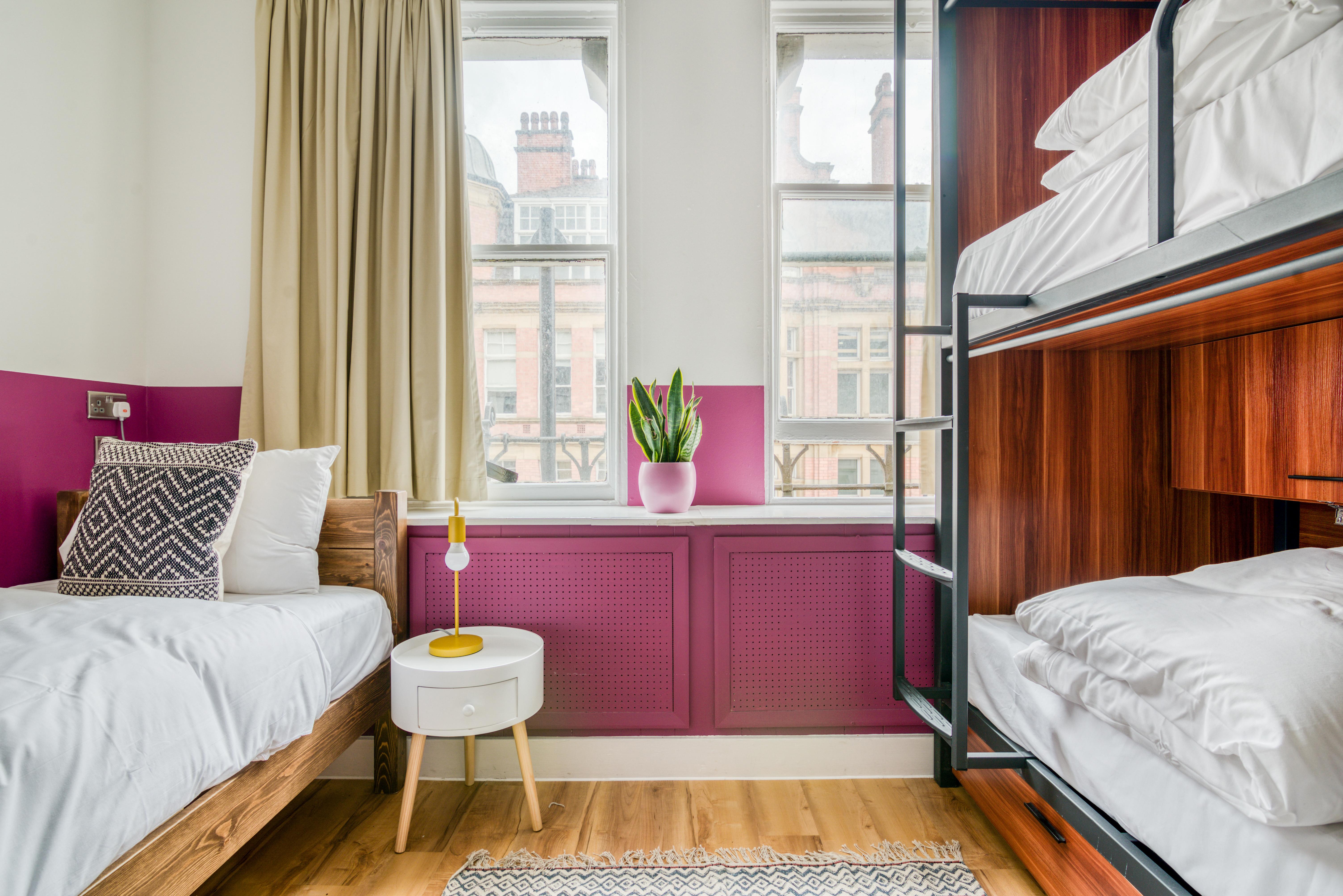 Ph Nq1 Hostel