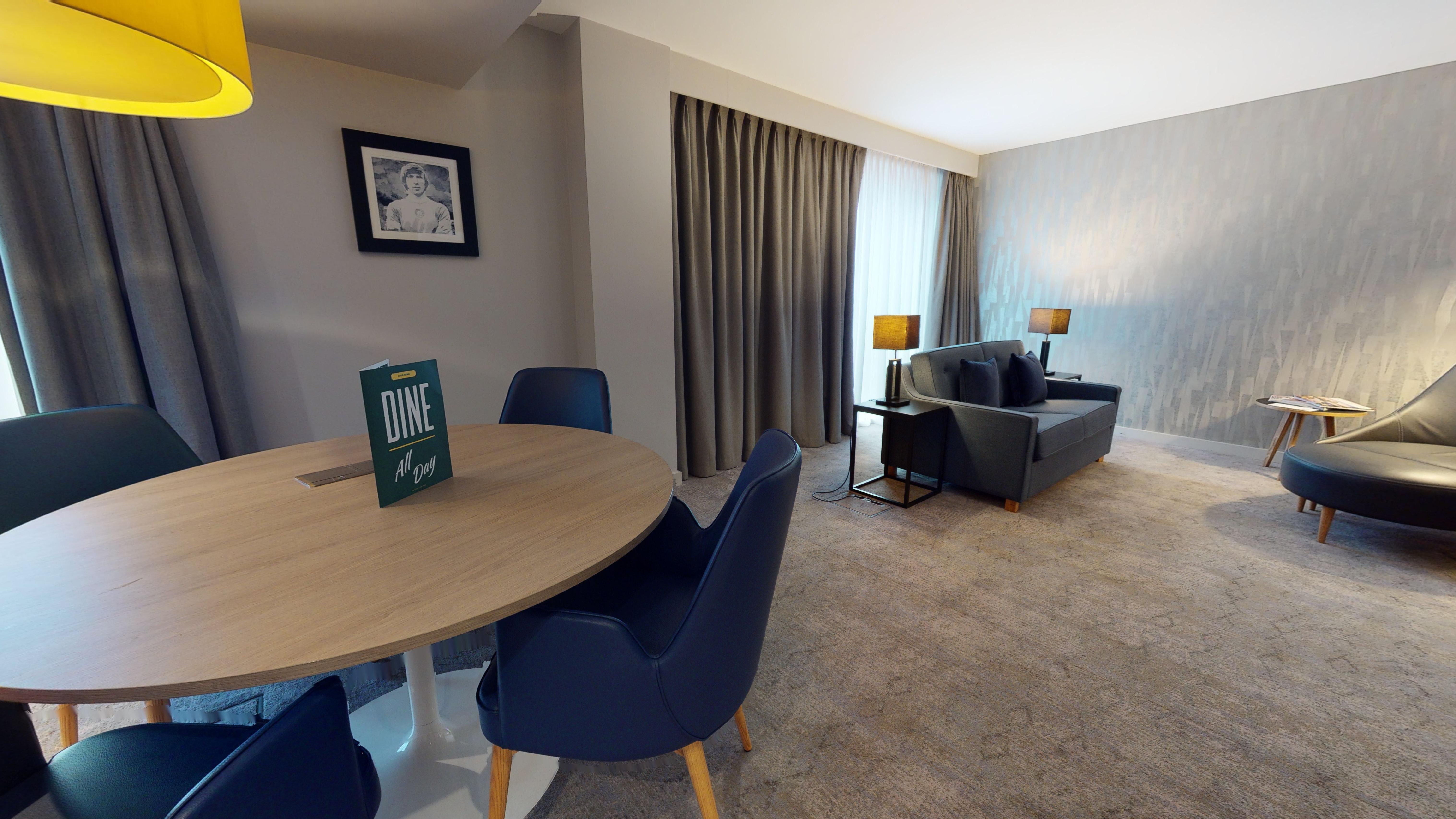 - Centre By Ihg 4* Manchester