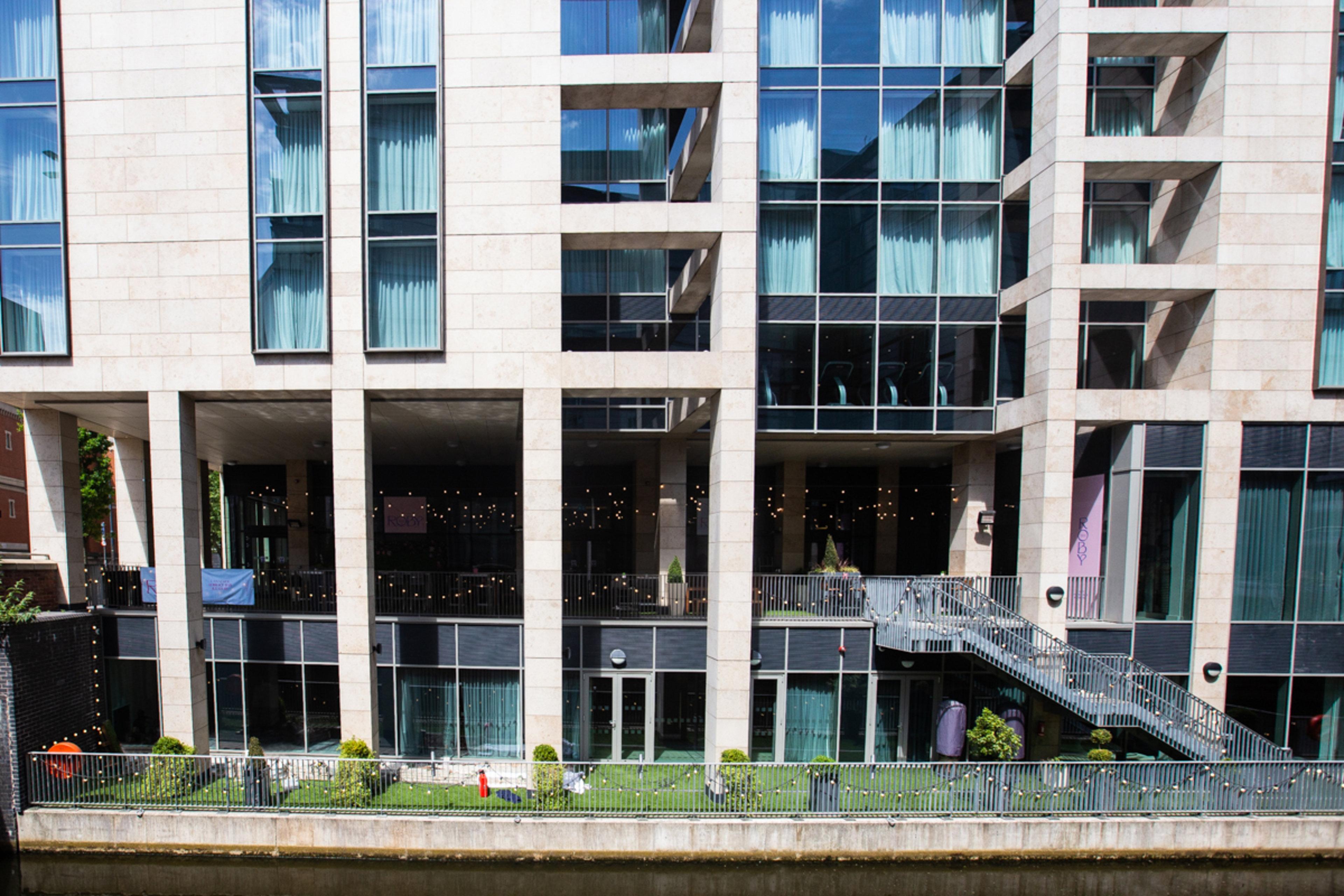 Hotel - Centre By Ihg 4*