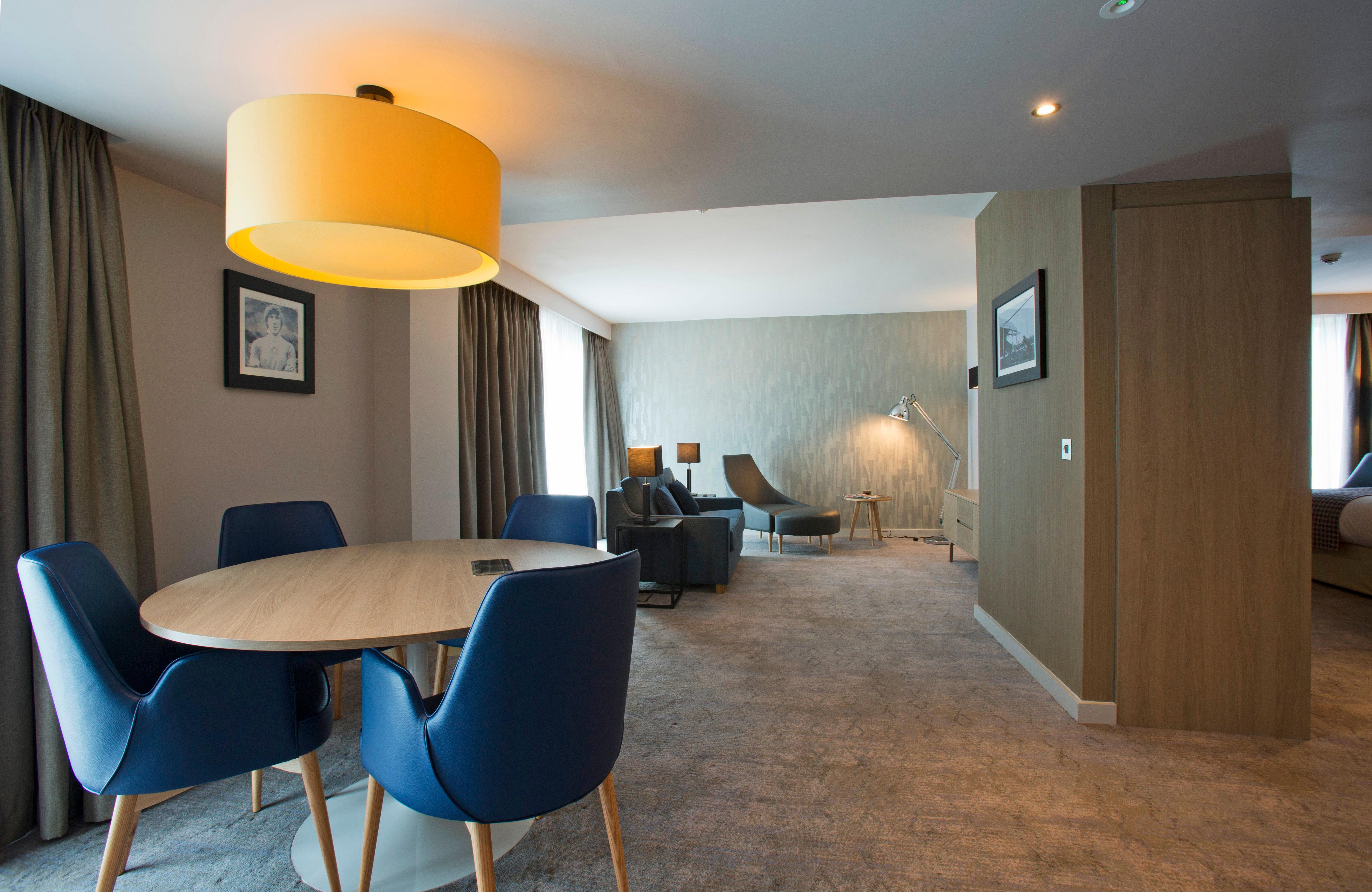 - Centre By Ihg 4* Manchester
