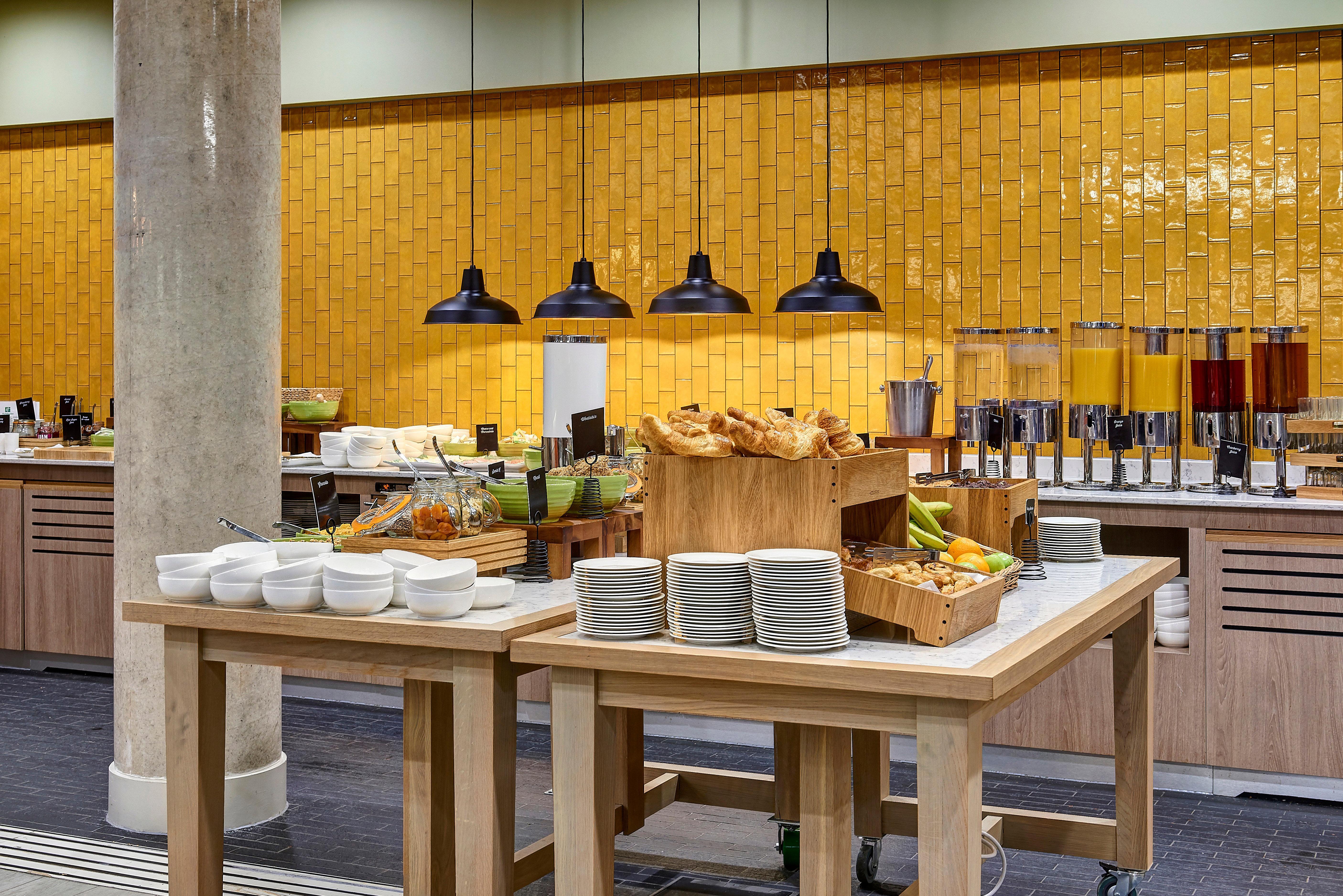 - Centre By Ihg Hotel