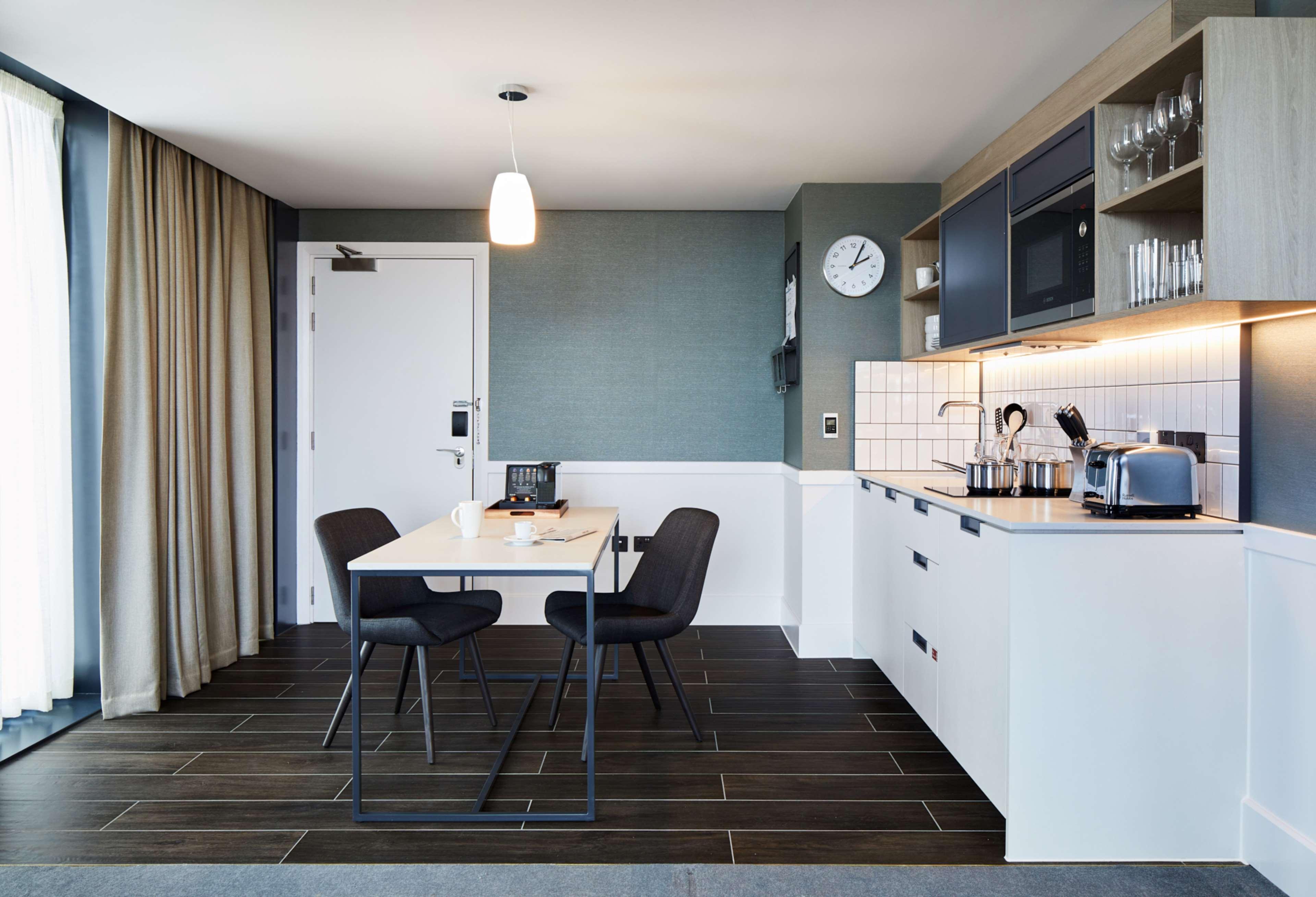 Hyatt House Aparthotel 4*