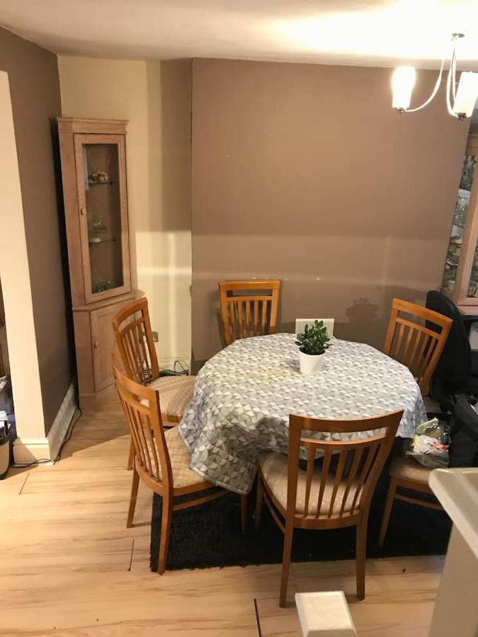 Accommodatie bij particulieren Private King En-suite Bedroom Close To Mediacityuk/old Trafford *