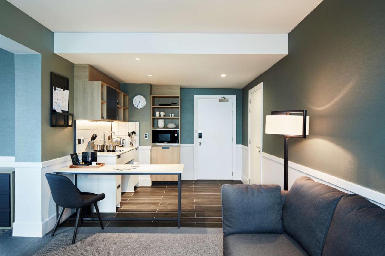Hyatt House Aparthotel 4*